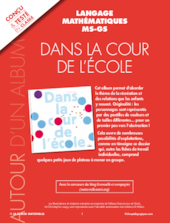 Dans la cour de l'école